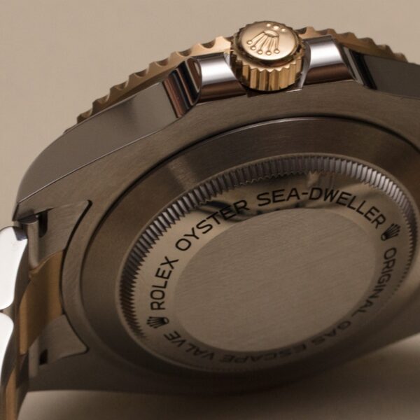 Rolex Sea-Dweller Gold & Oystersteel Men's Diving Watch M126603-0001 - Image 8