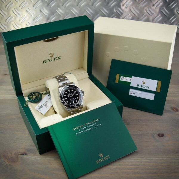 Rolex Submariner 114060-0002 No Date Black Dial - Image 14