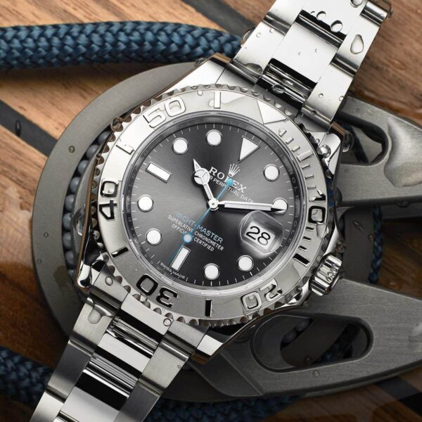 Rolex Yacht-Master 40 Stainless Steel and Platinum 126622 Series New - Image 8
