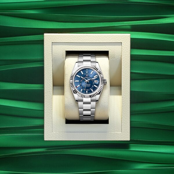 Sky-Dweller Oyster, 42 mm, Oystersteel and white goldReference 336934 New - Image 5