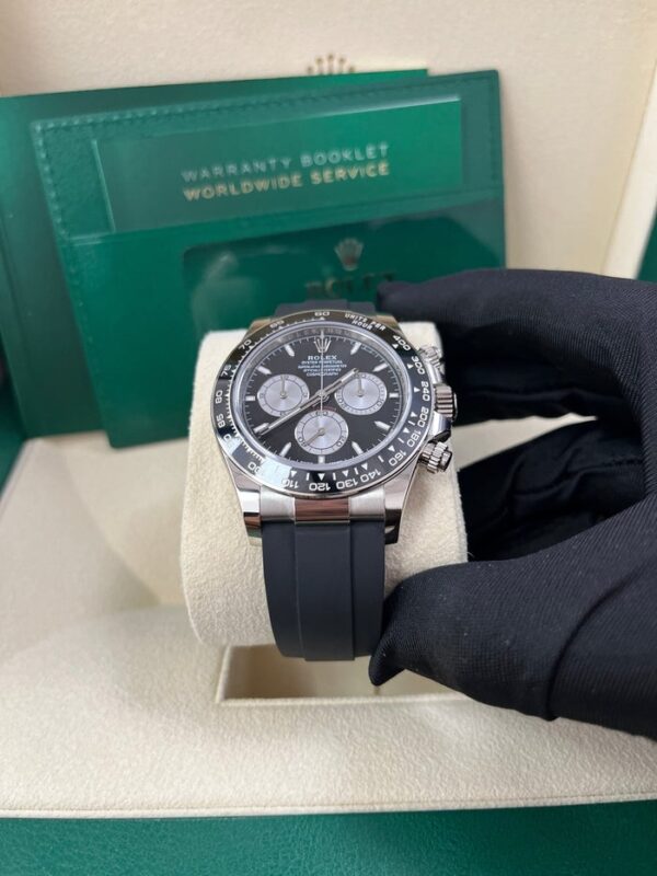 2023 New Rolex Cosmograph Daytona Oyster, 40 mm, White Gold m126519ln-0002 - Image 7