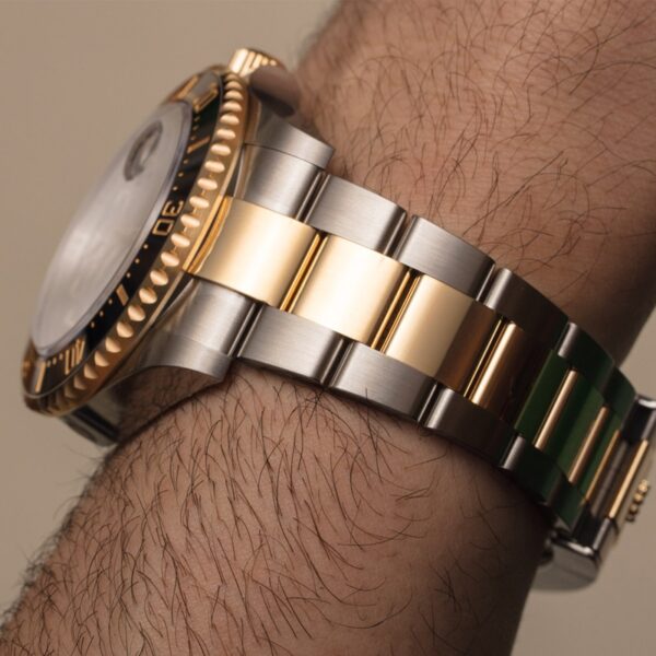 Rolex Sea-Dweller Gold & Oystersteel Men's Diving Watch M126603-0001 - Image 11
