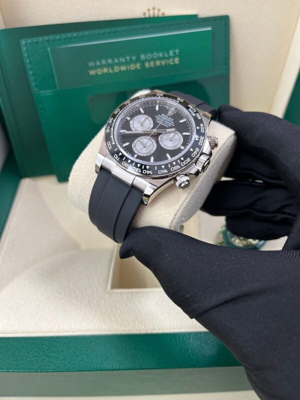 2023 New Rolex Cosmograph Daytona Oyster, 40 mm, White Gold m126519ln-0002 - Image 5