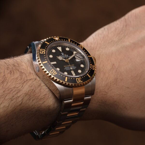 Rolex Sea-Dweller Gold & Oystersteel Men's Diving Watch M126603-0001 - Image 5