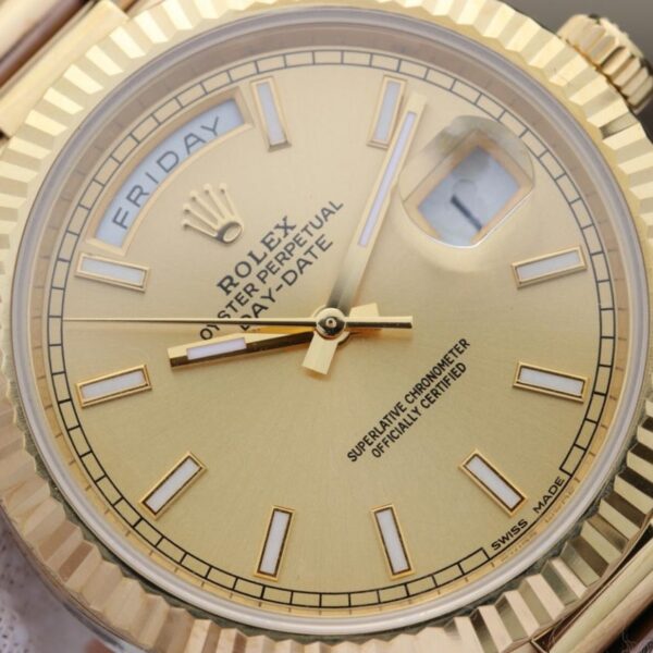 Day-Date Golden 40mm - Image 4