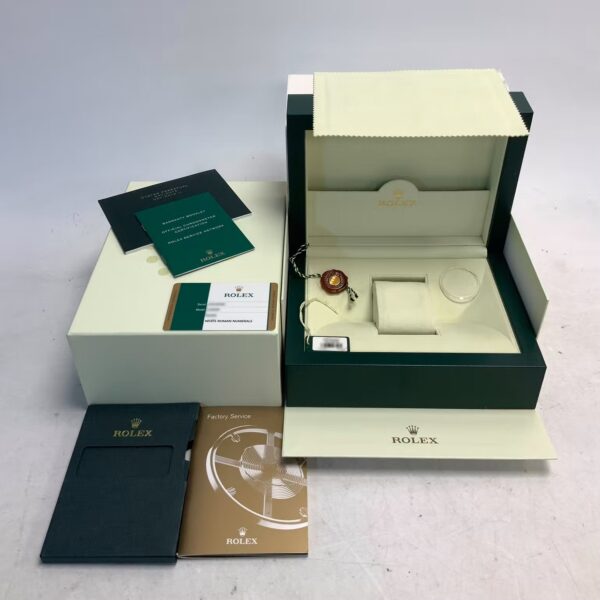 Rolex Submariner 114060-0002 No Date Black Dial - Image 9