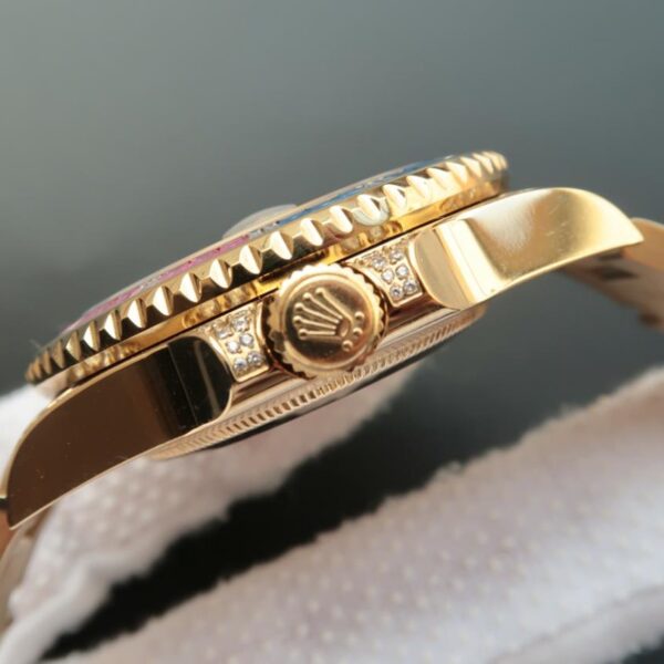 GMT-Master 2 Golden Rainbow Diamond 40mm - Image 7