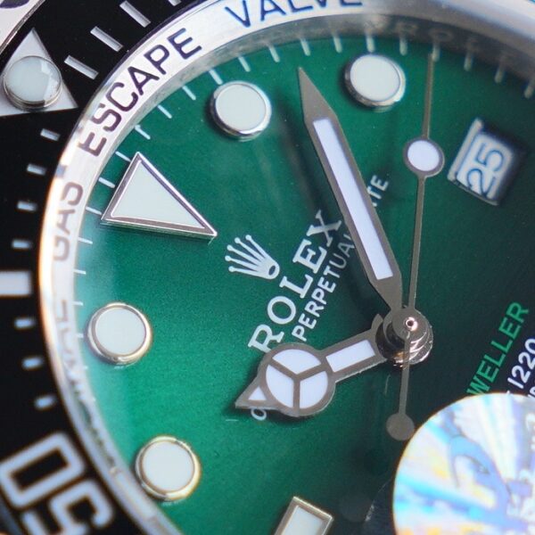 Sea Dweller Deep Sea Multicolor Selection 44mm - Image 14