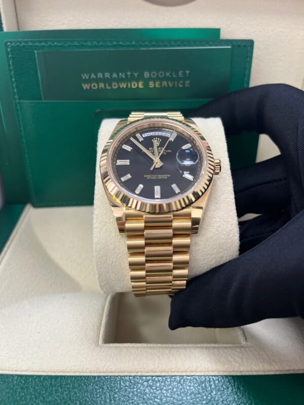 Rolex Day-Date M228238-0059 Oyster, 40 mm, yellow gold - Image 4