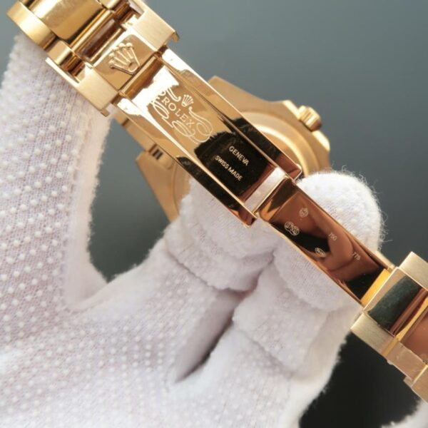 GMT-Master 2 Golden Rainbow Diamond 40mm - Image 10