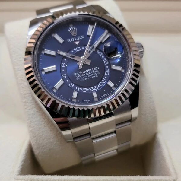Sky-Dweller Oyster, 42 mm, Oystersteel and white goldReference 336934 New - Image 19