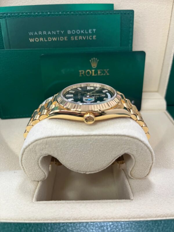 Rolex Day-Date M228238-0059 Oyster, 40 mm, yellow gold - Image 5