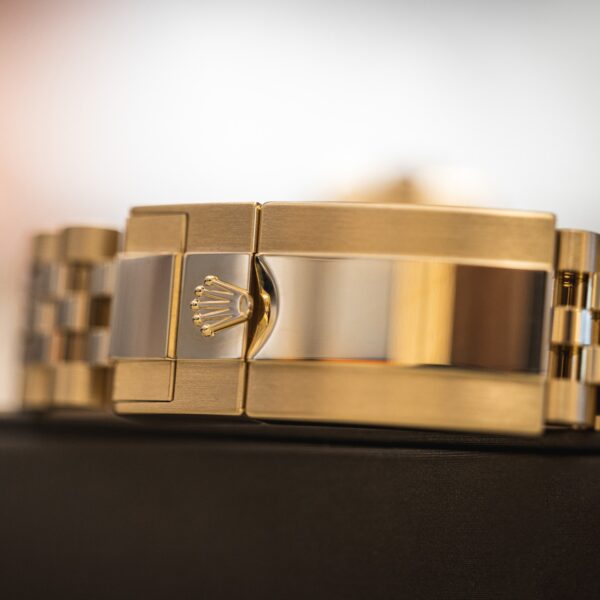 NEW RELEASE 2023 Rolex GMT-Master II Jubilee/Tow-Tone Jubilee 18ct Yellow Gold 126718GRNR-0001 New - Image 11