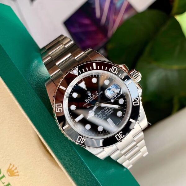 Rolex Submariner Hulk Bezel Steel Mens Watch 116610LV/116610LN - Image 15